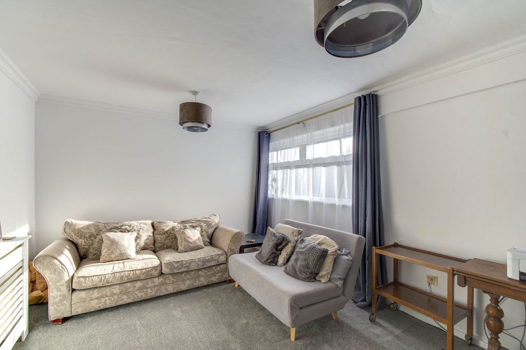 Property photo 3 of 14 Picture No. 07