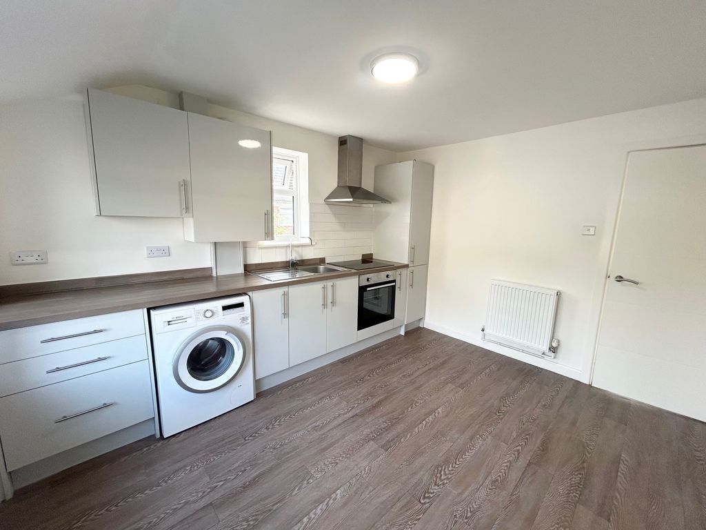 Property photo 2 of 13 Kitchen