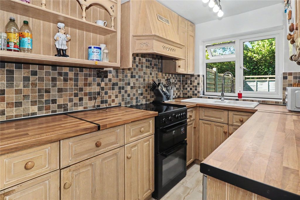 Property photo 2 of 15 Picture No. 03