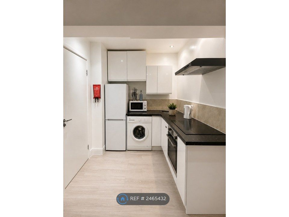 Property photo 1 of 2