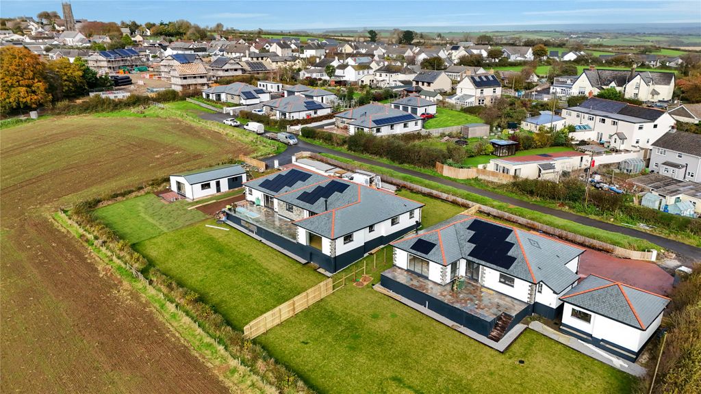 Property photo 3 of 13 Picture No. 29