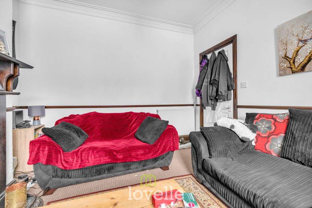 Property photo 3 of 17