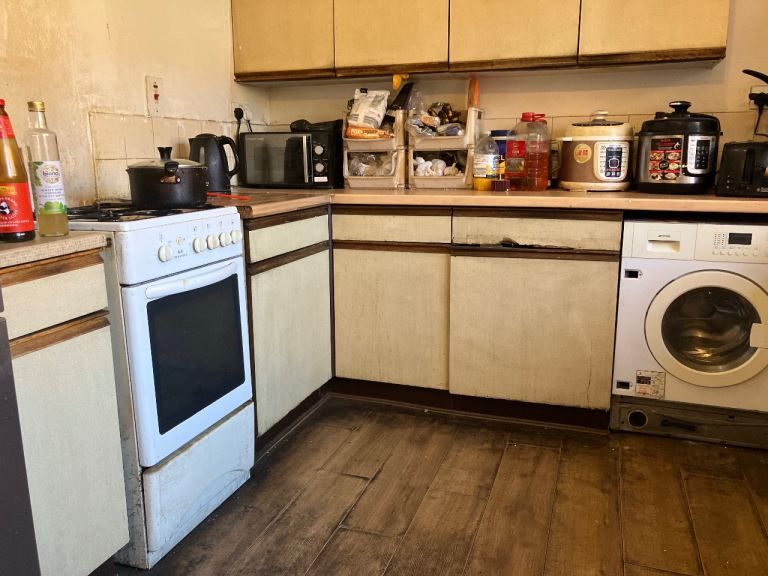 Property photo 2 of 3