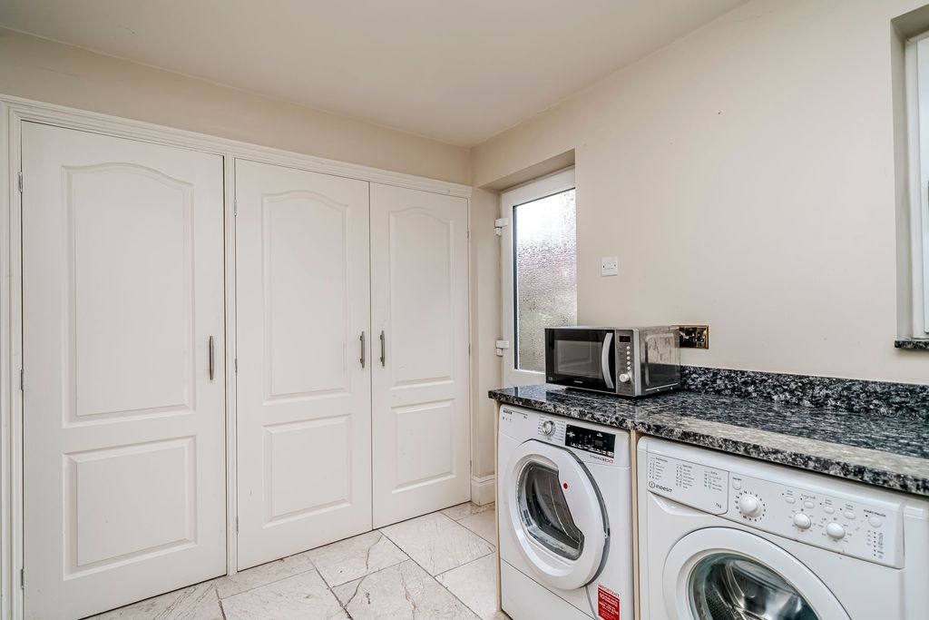 Additional image 20 of 6 bed detached house for saleMoss Lane, Leyland PR25