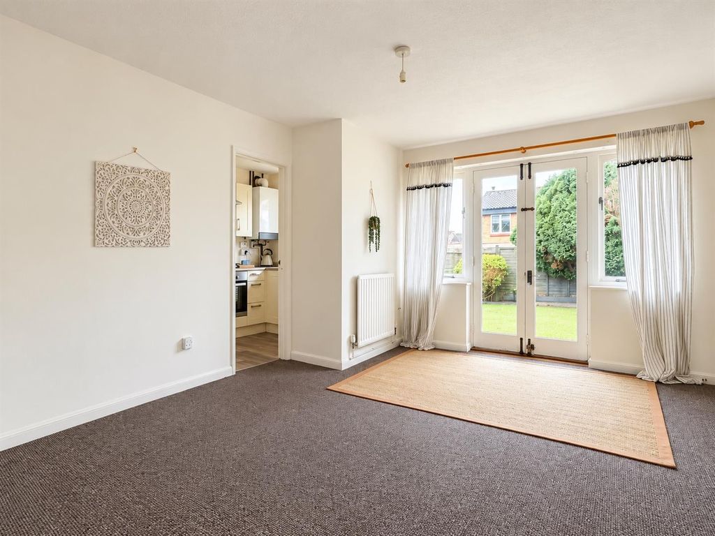Property photo 3 of 13