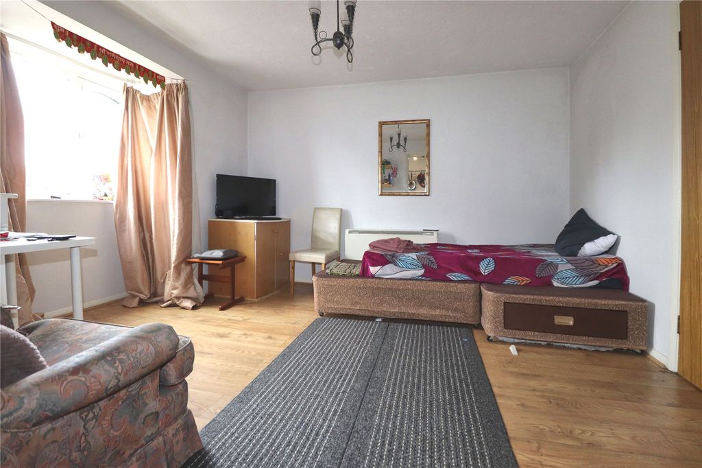 Property photo 3 of 5 Picture No. 03