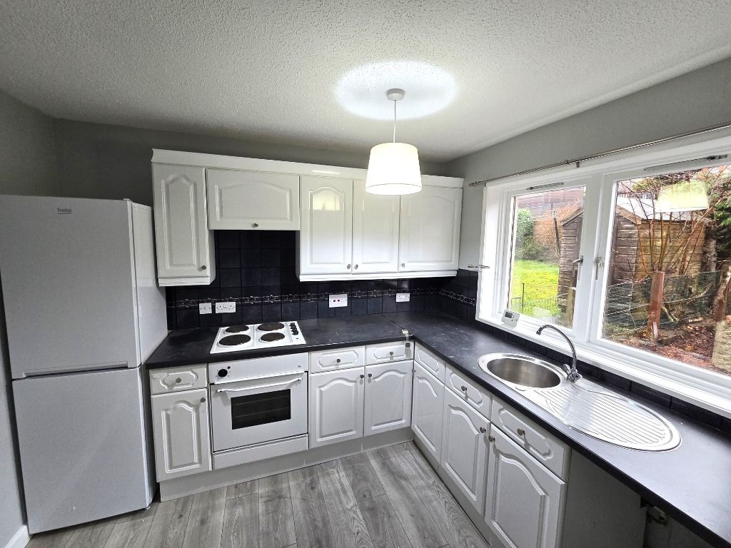 Property photo 2 of 9 Photo 2