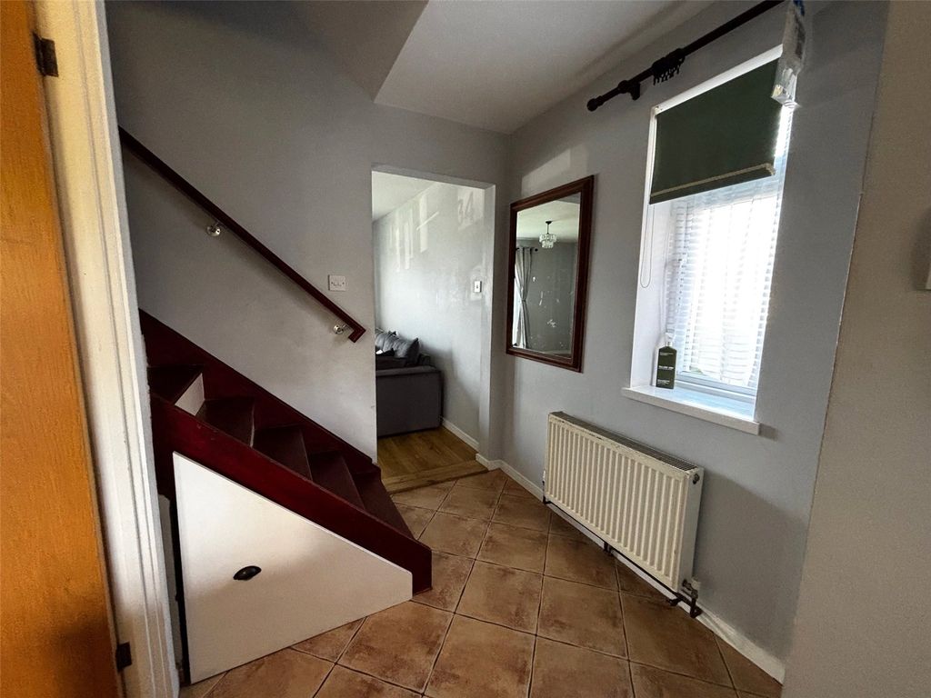 Property photo 2 of 8 Picture No. 06