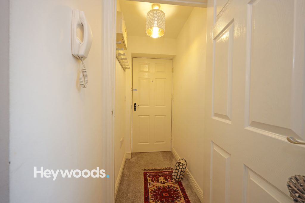 Property photo 2 of 26 0F1A7816