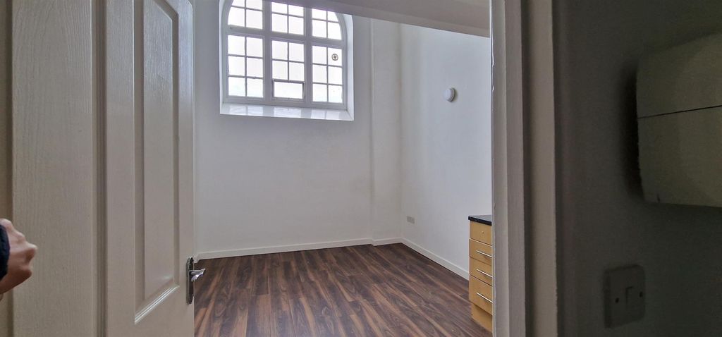 Property photo 3 of 5 20240322_080804_Resized_1.Jpg