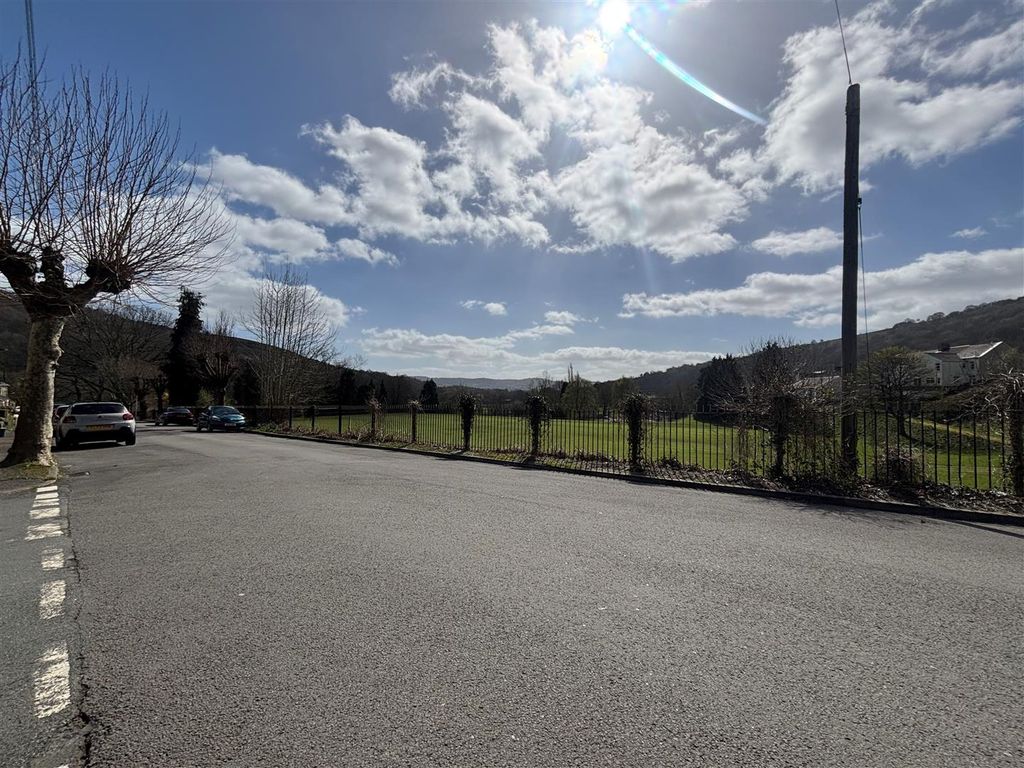 Additional image 11 of 2 bed flat for saleGarden Street, Llanbradach, Caerphilly CF83