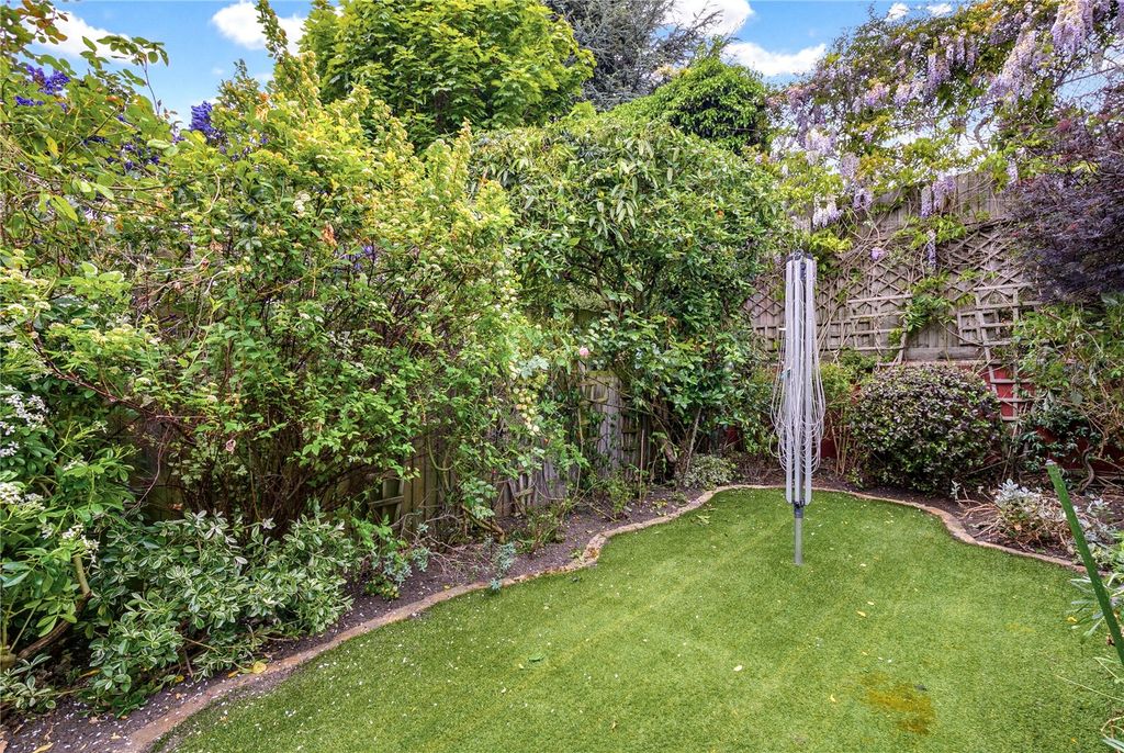 Property photo 2 of 13 Picture No. 34