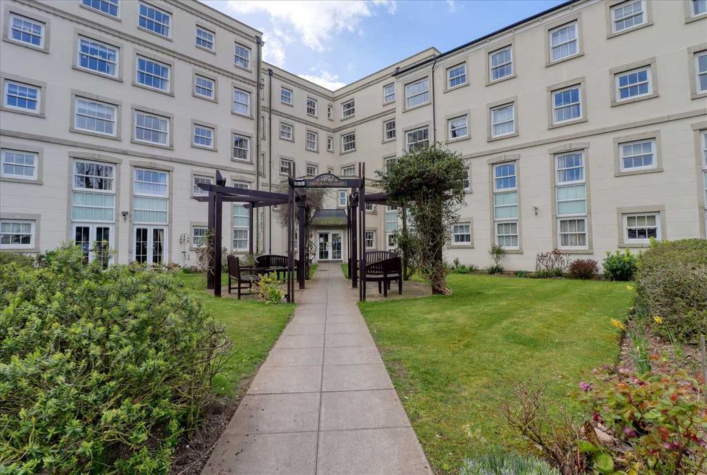 Property photo 1 of 7 Main Picture