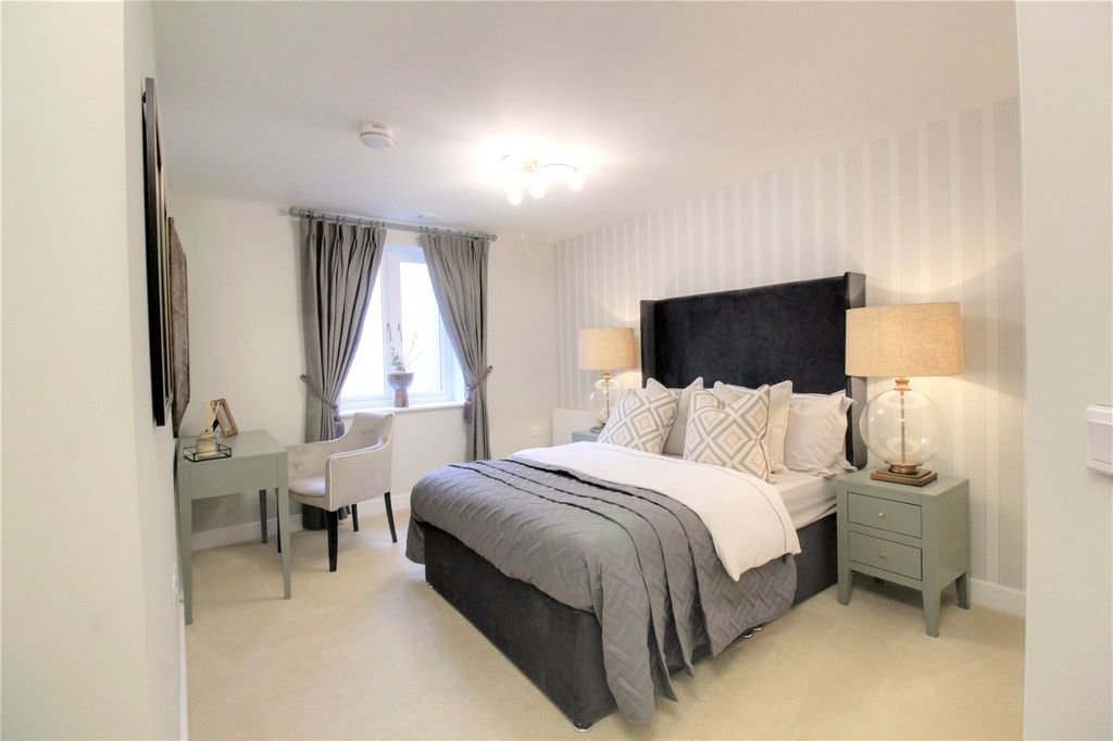 Additional image 5 of 2 bed flat for saleFormer Rawlings Fuel Yard, Station Road, Hook RG27