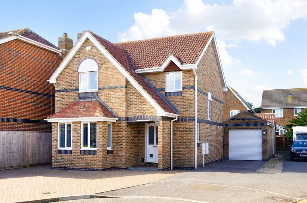 Property photo 1 of 16