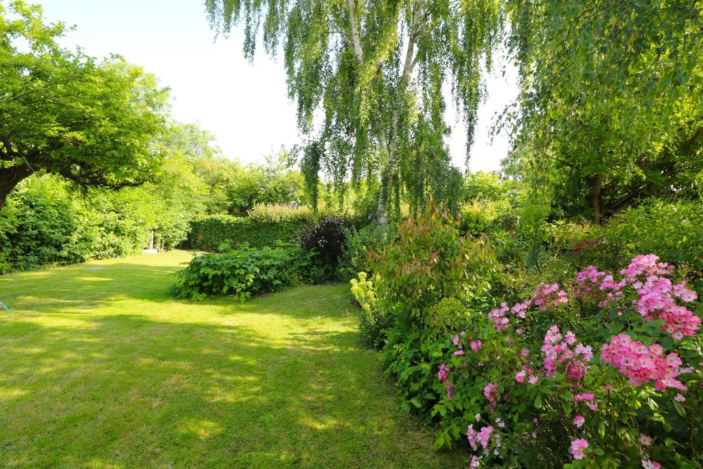 Property photo 3 of 22 Img_6308