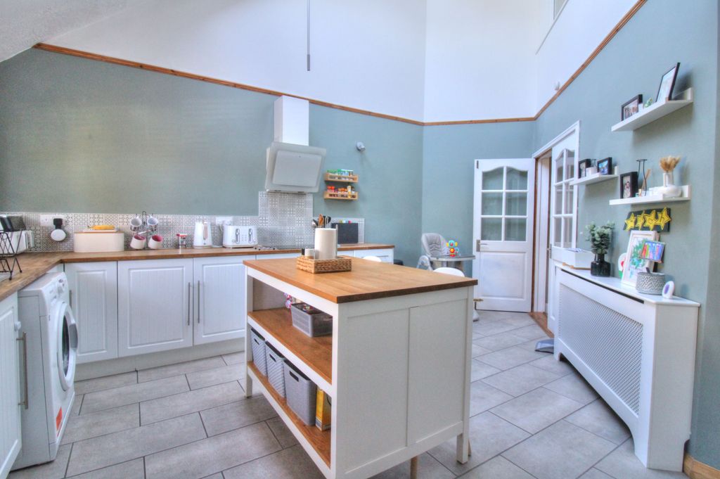 Property photo 3 of 20 Img_6391_2_3