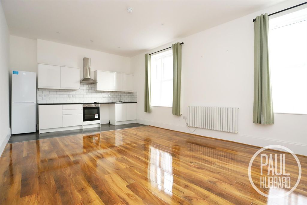 Property photo 3 of 14 Img_0520.Jpg