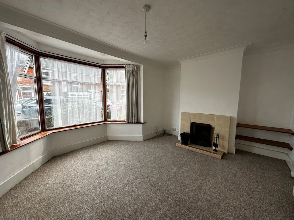Property photo 2 of 10 Picture No. 05