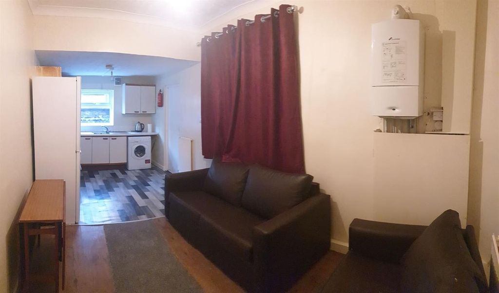 Property photo 3 of 9 Comfortable Lounge Area With Two Sofas, Neutral Fl...