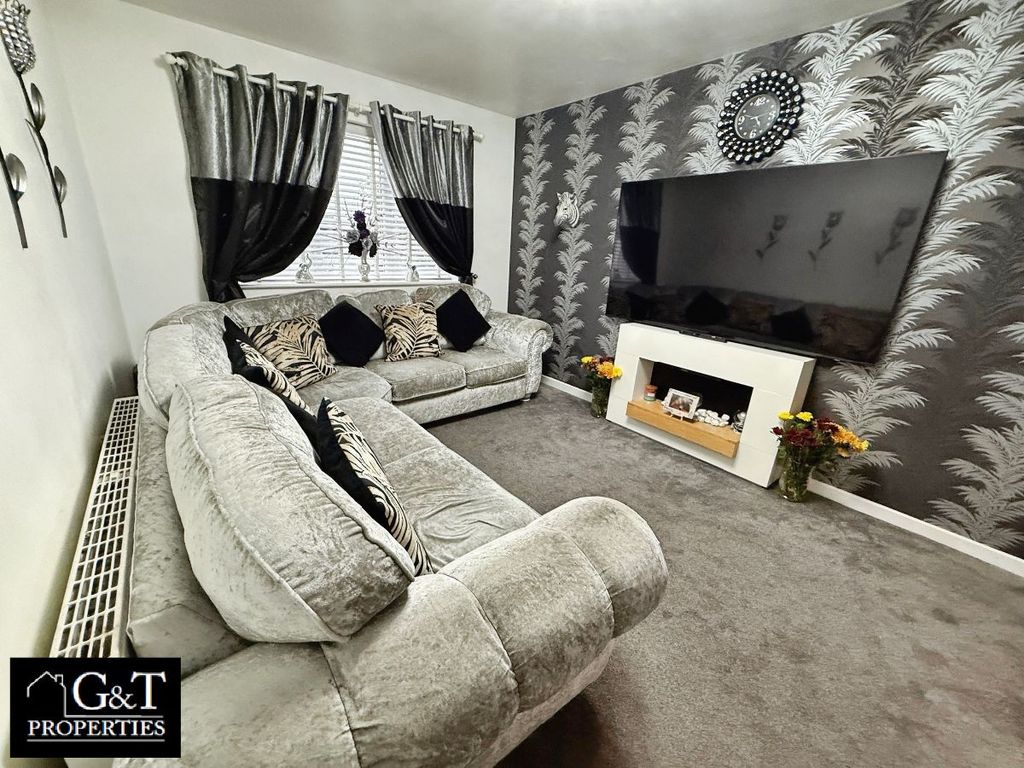 Property photo 3 of 23 Reception Room