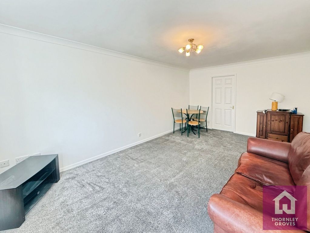 Property photo 3 of 11 Picture No. 10