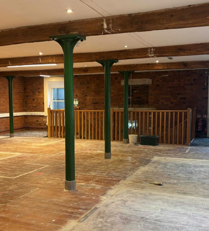 Property photo 2 of 3 Int.Jpg