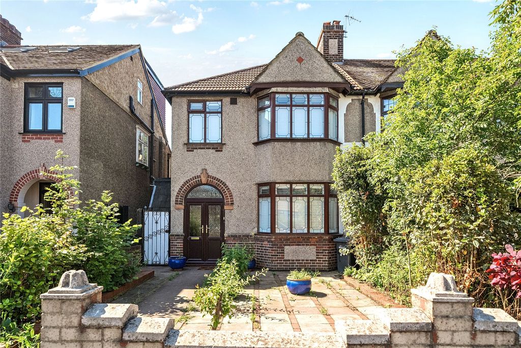 Property photo 1 of 22 Picture No. 21