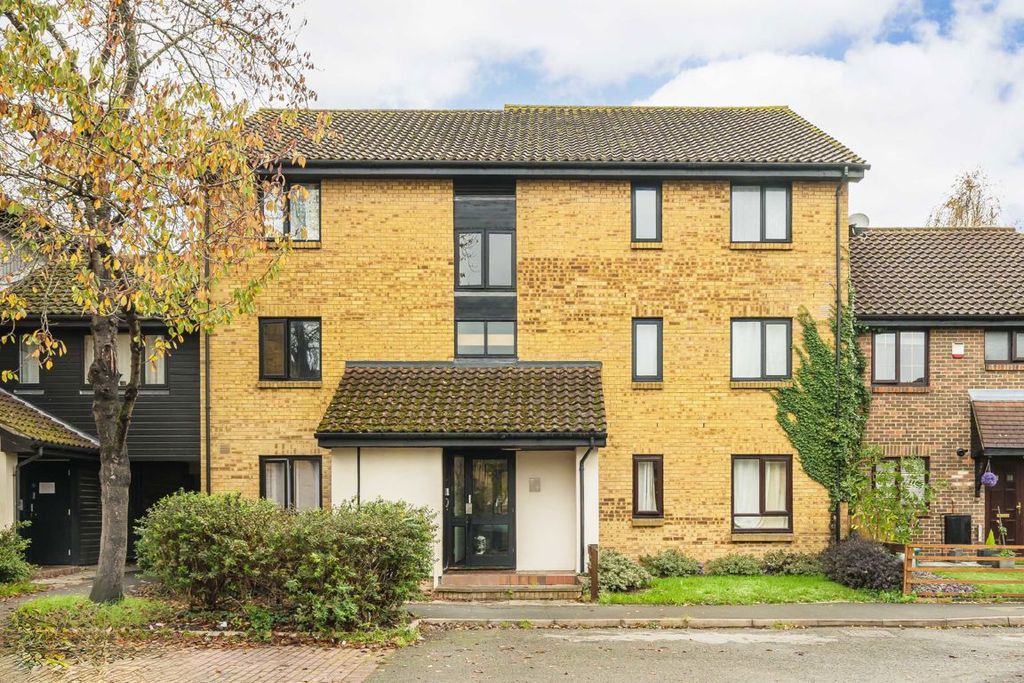 Property photo 1 of 5