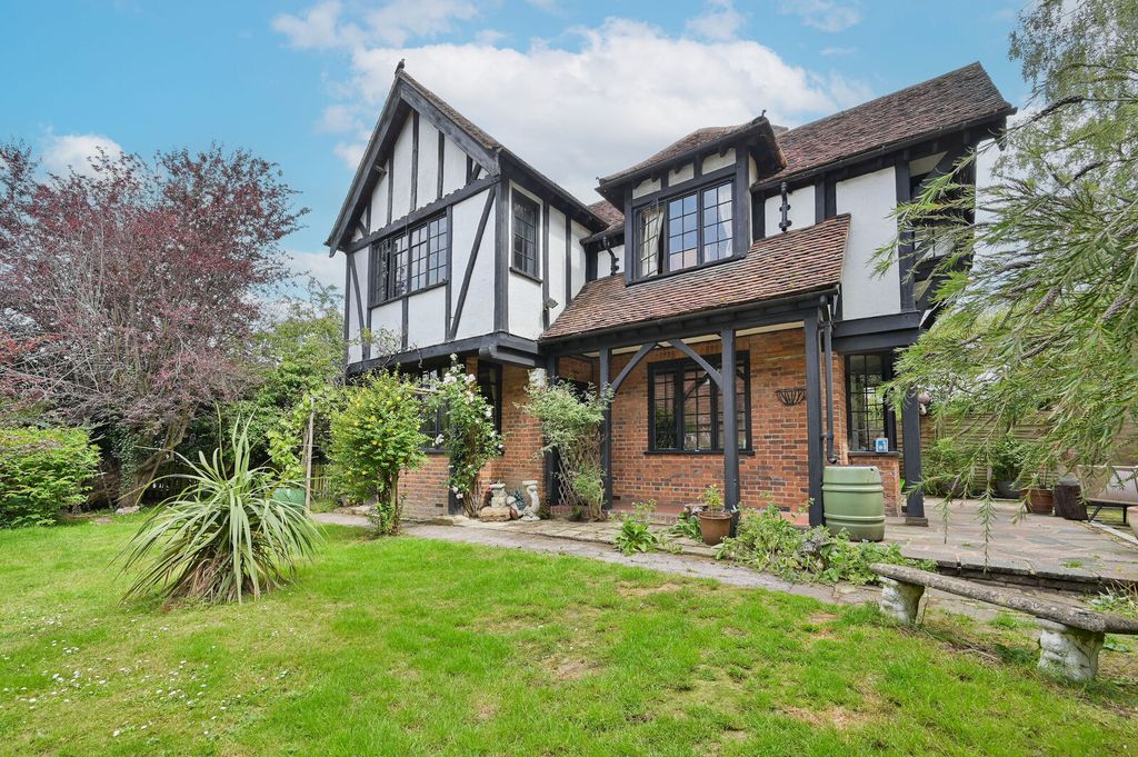 Property photo 1 of 22