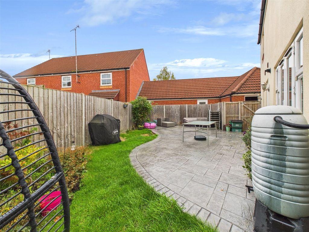 Property photo 3 of 14 Picture No. 16