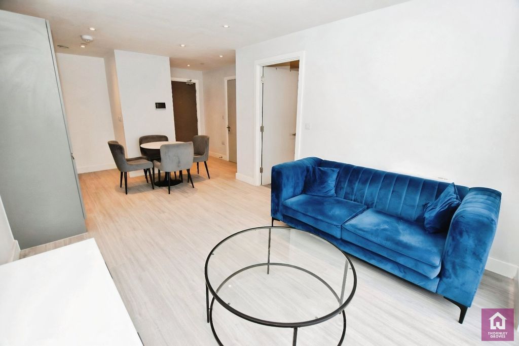 Property photo 3 of 9 Picture No. 17