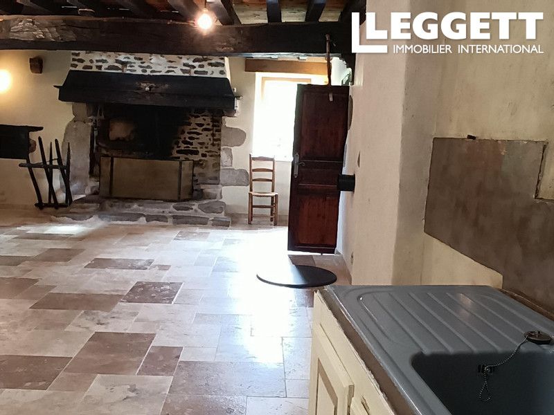 Property photo 2 of 10