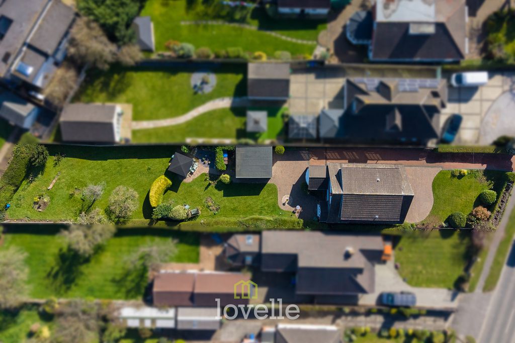 Property photo 3 of 39