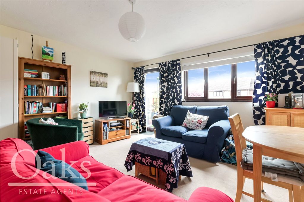 Property photo 2 of 8 Picture No. 01