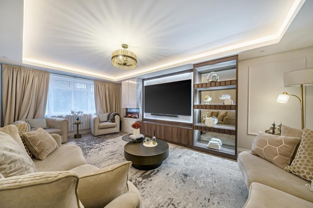 Property photo 3 of 22 Reception Room