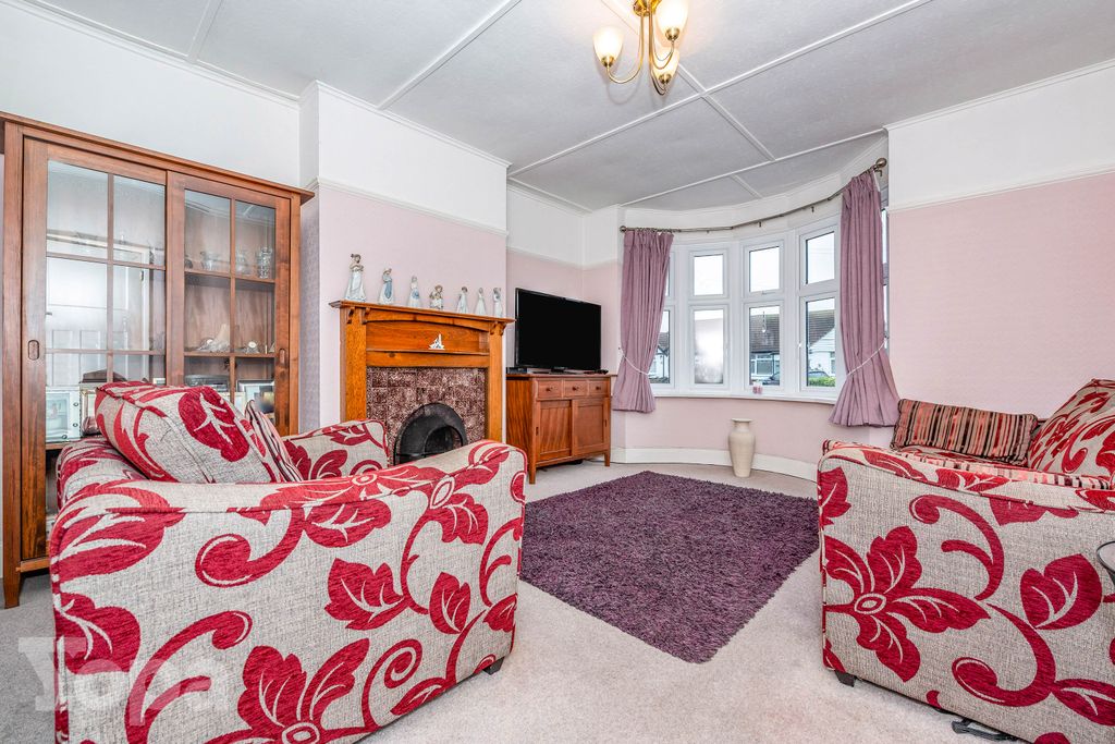 Property photo 2 of 20 Photo #2