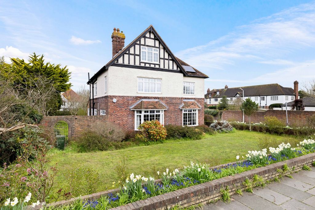 Additional image 26 of 5 bed detached house for saleShorncliffe Road, Folkestone CT20