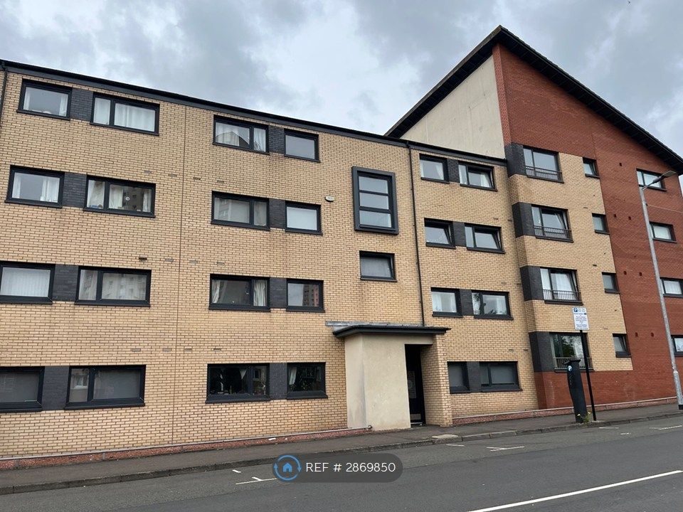 Property photo 2 of 8