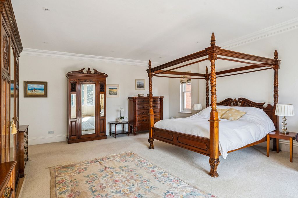 Additional image 16 of 8 bed detached house for saleLubbock Road, Chislehurst BR7