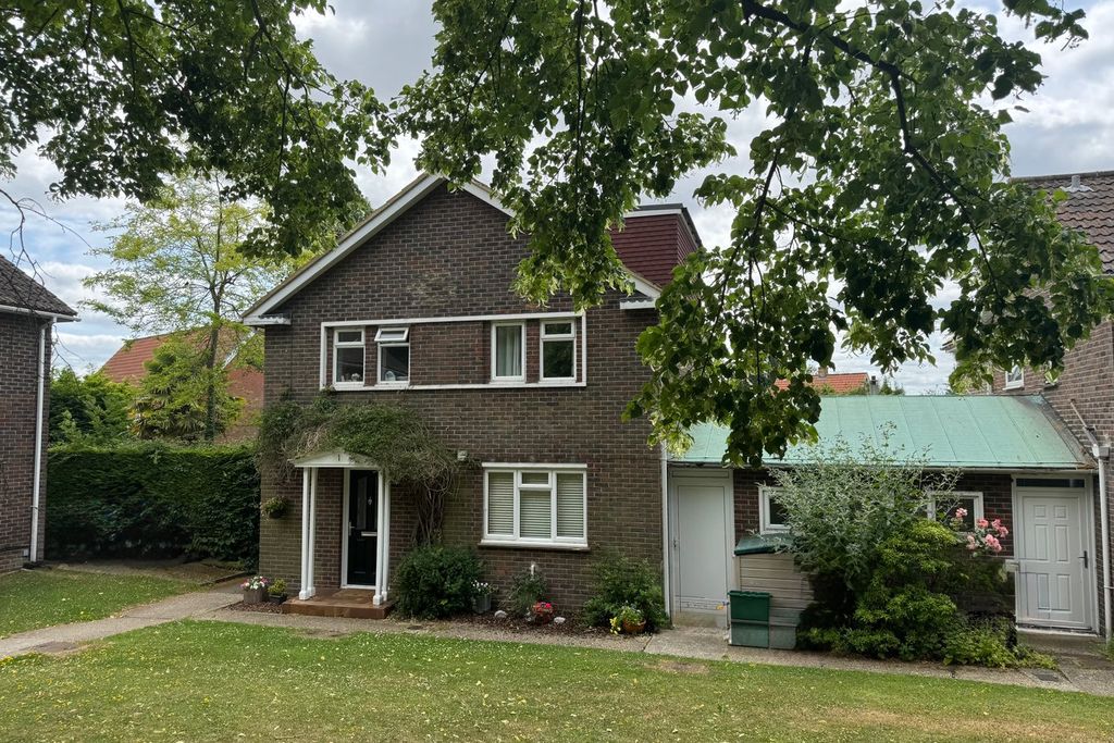 Property photo 1 of 21