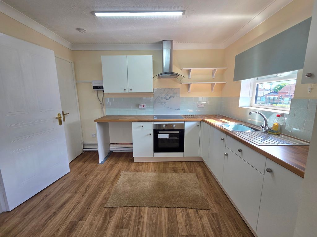 Property photo 2 of 7 Image