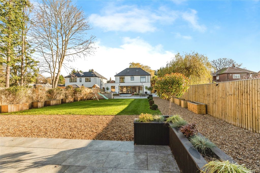 Property photo 2 of 26 Picture No. 06