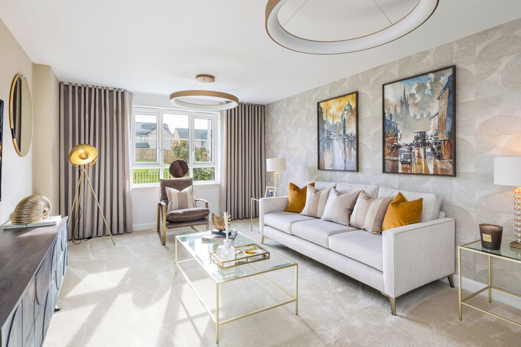 Property photo 2 of 10 Lounge In 4 Bed Home