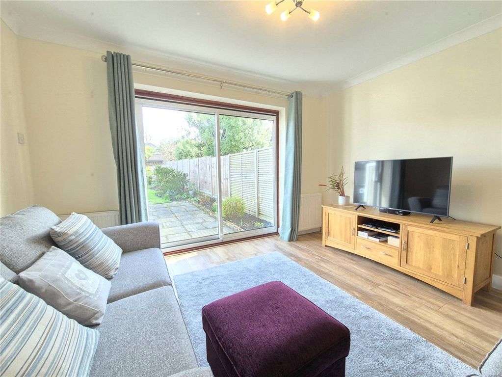 Property photo 3 of 20 Picture No. 33