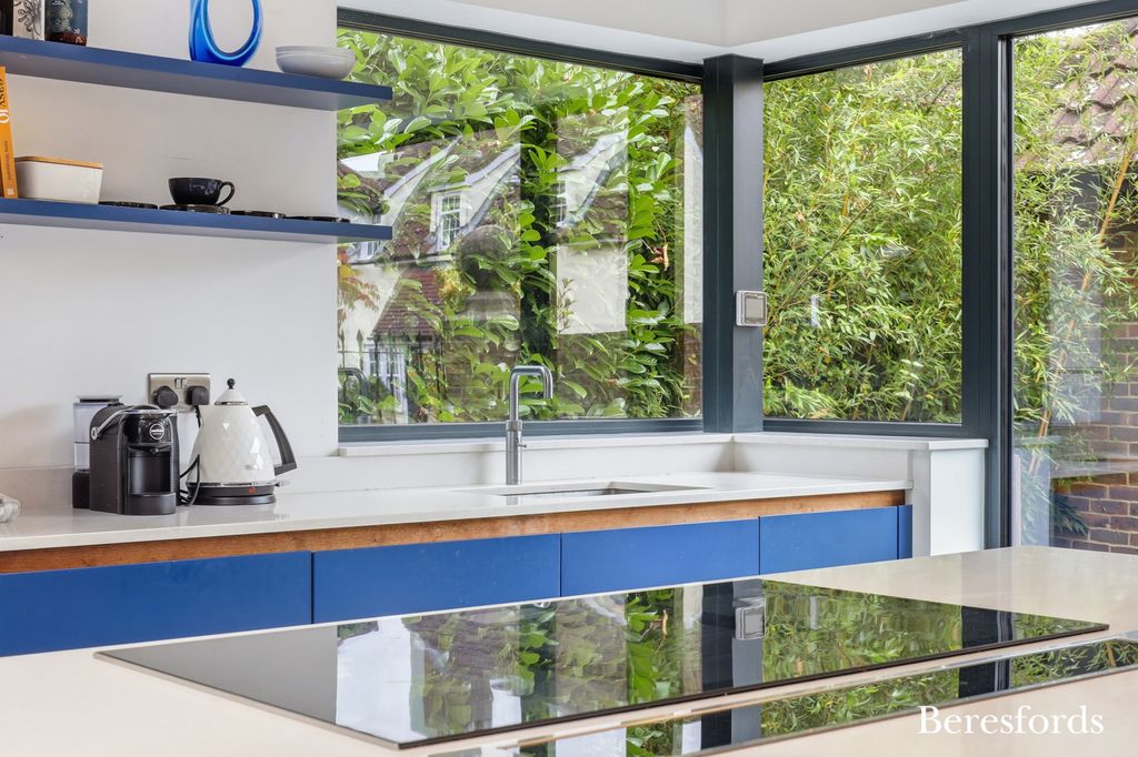 Property photo 3 of 26 Kitchen/Family Room