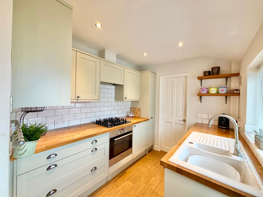 Property photo 2 of 8 Img_3407