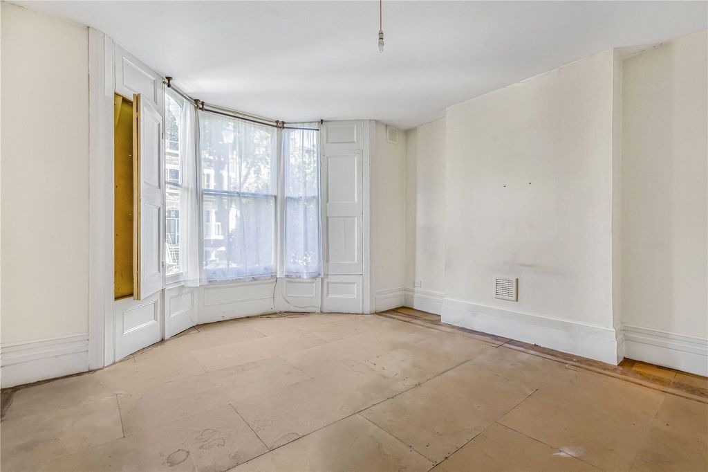 Property photo 2 of 8 Picture No. 09