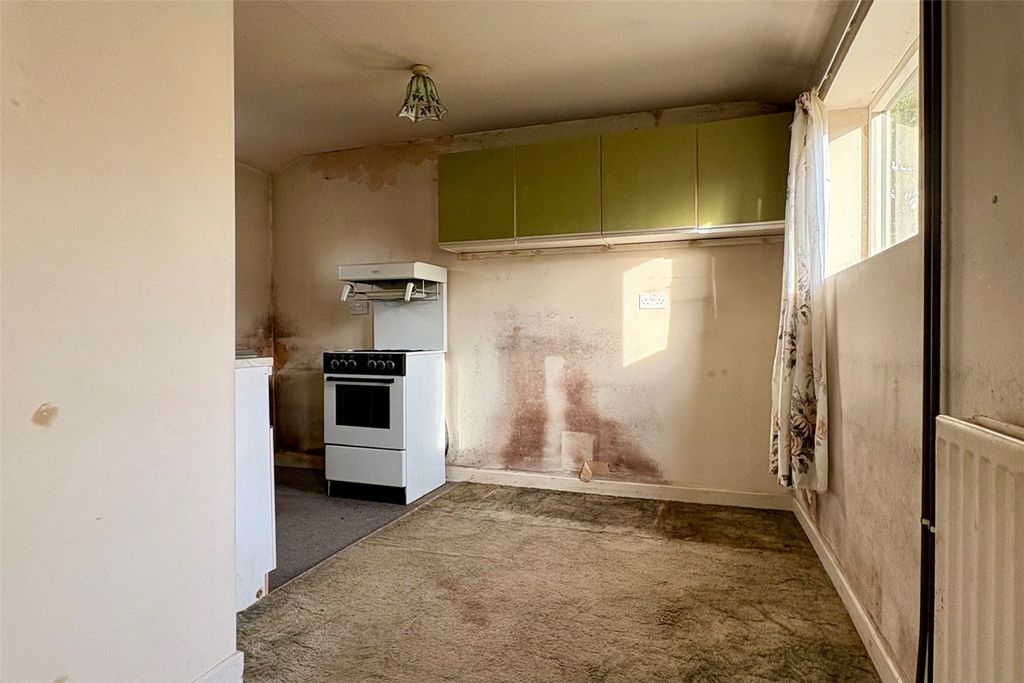 Property photo 3 of 15 Picture No. 10