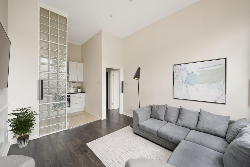 Property photo 2 of 6 Image